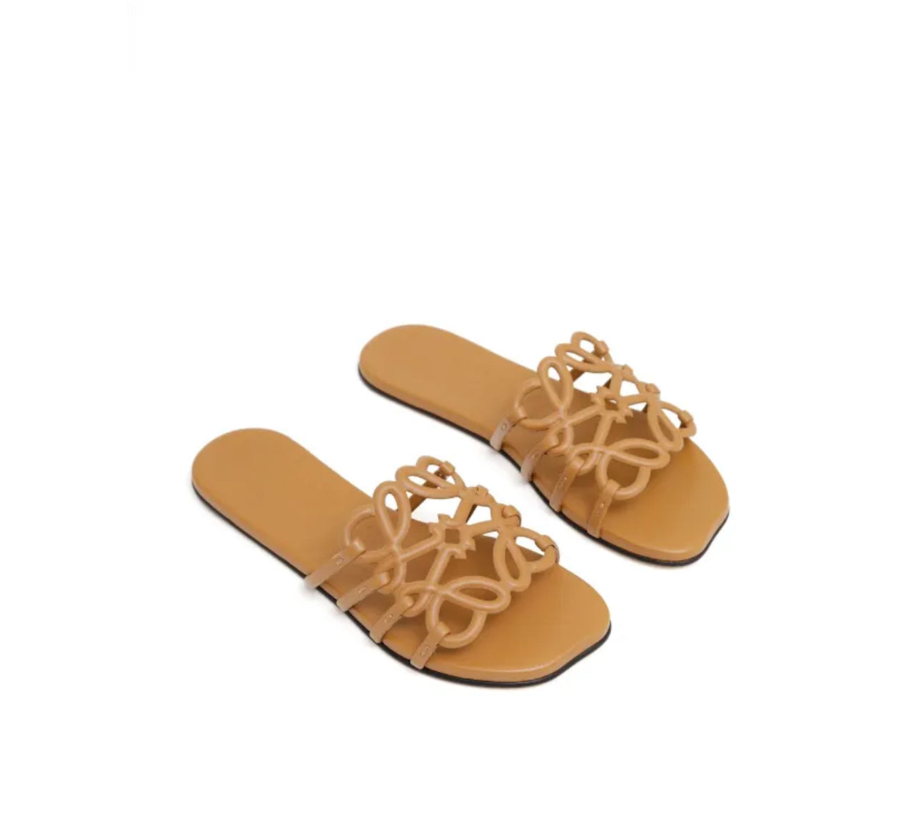 LOEWE Petal Anagram slides