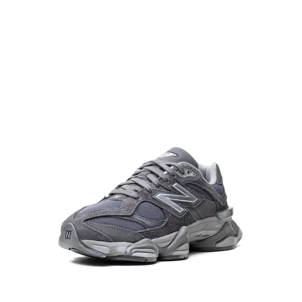 New Balance 9060 Magnet