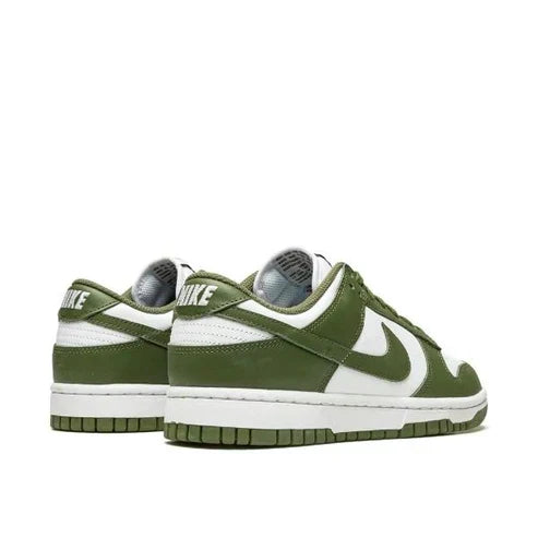 Dunk Low "Medium Olive" sneakers